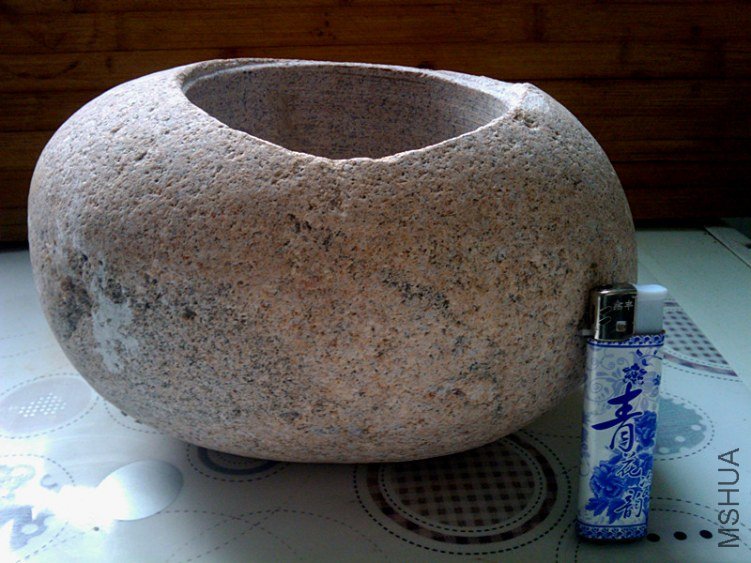 ��ʯͷ����