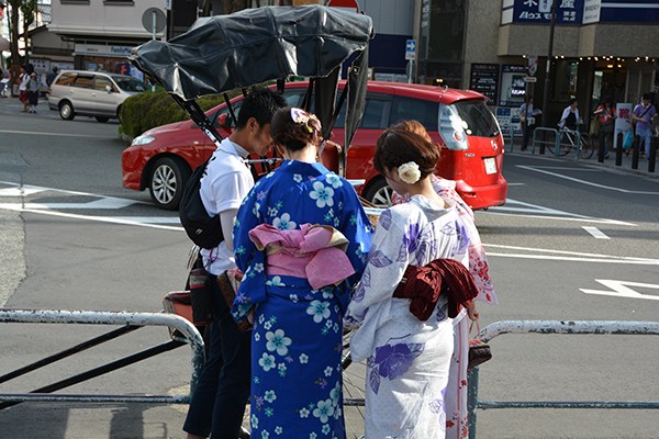 ���ͷ���Ů��