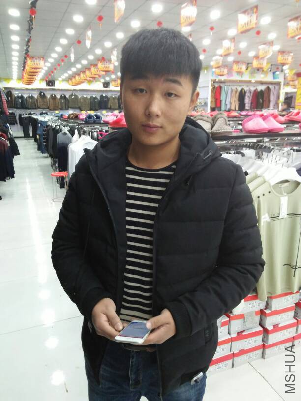 185528b0soflstun88ijet.jpg