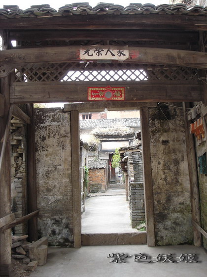 ����С�μ�