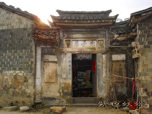 ����С�μ�