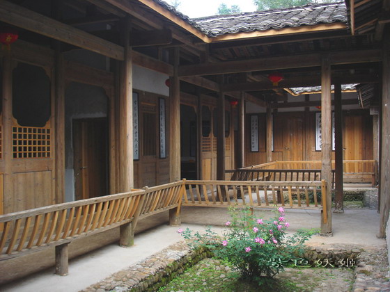 ����С�μ�