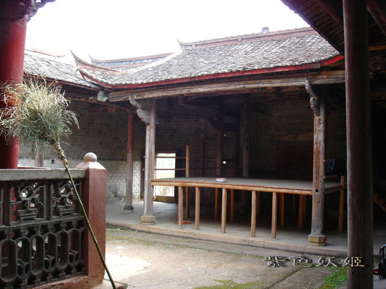 ����С�μ�