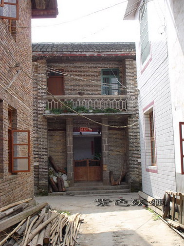 ����С�μ�