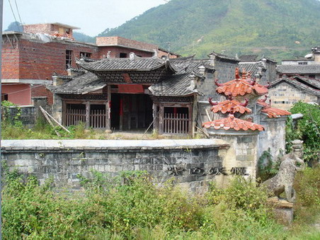 ����С�μ�