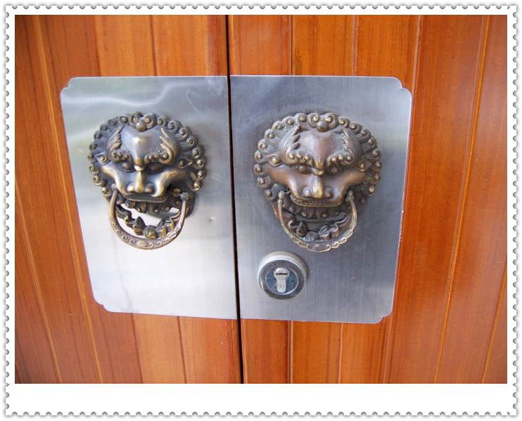 С˧��Ĵ�Ů��