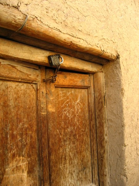 �ຣ��֮��