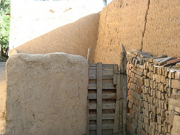 �ຣ��֮��