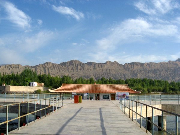 �ຣ��֮��