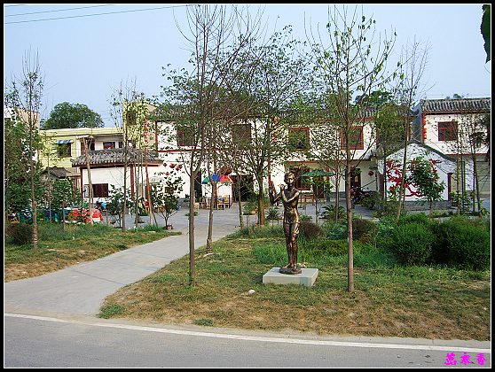 ������ɫ