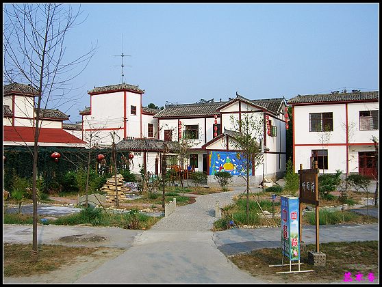 ������ɫ