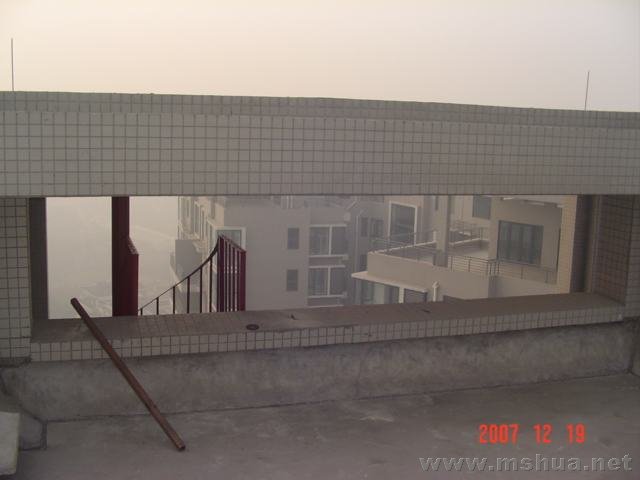 ¥�ݿڵı���Ҫ�õ�30��CM,�������ϷŶ����Ա����ַܸ������������ҵ�԰�չ��߷���