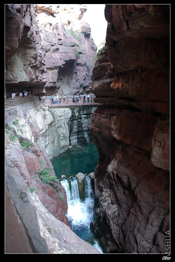 46 ��һ���������Ƭ̫С���޷����־�ɫ������