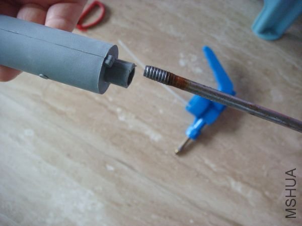 �������Ӵ����Ϲܵ�С����ߴ���ȥ�����������ƤȦ������